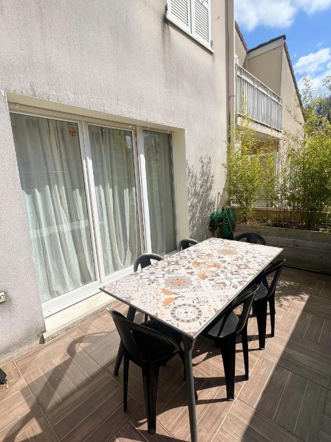Ferienwohnung Joli Duplex Proche Disneyland Montévrain Exterior foto